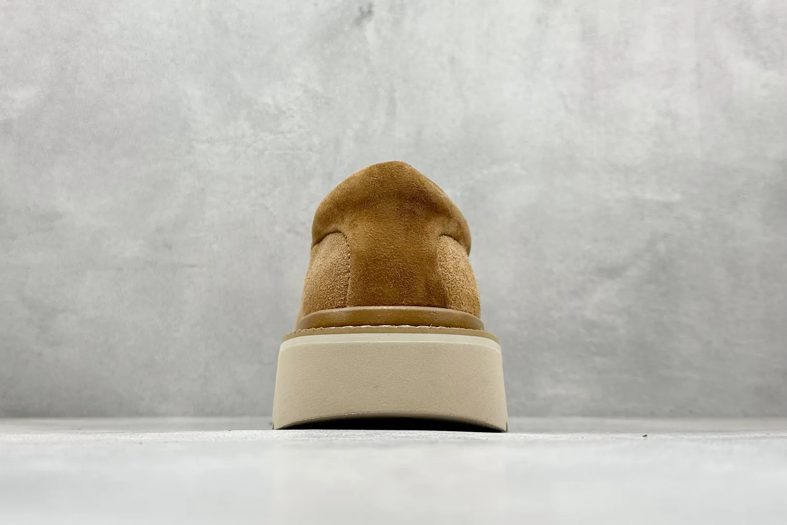 🐲💰 480 supports store UGG2025 spring new Hybird Tasman series men's shoes# The upper is made of cow split layer, the inner breathable mesh, the ugg traditional Eva light wing outsole, the coexistence of class and comfort, slip-on design, easy to put on and take off, paired with wide-leg workwear, American retro Barn style, easy to style, the style is not defined, and the matching does not have to be limited!   Item No.: 1166913 Size: 40-44